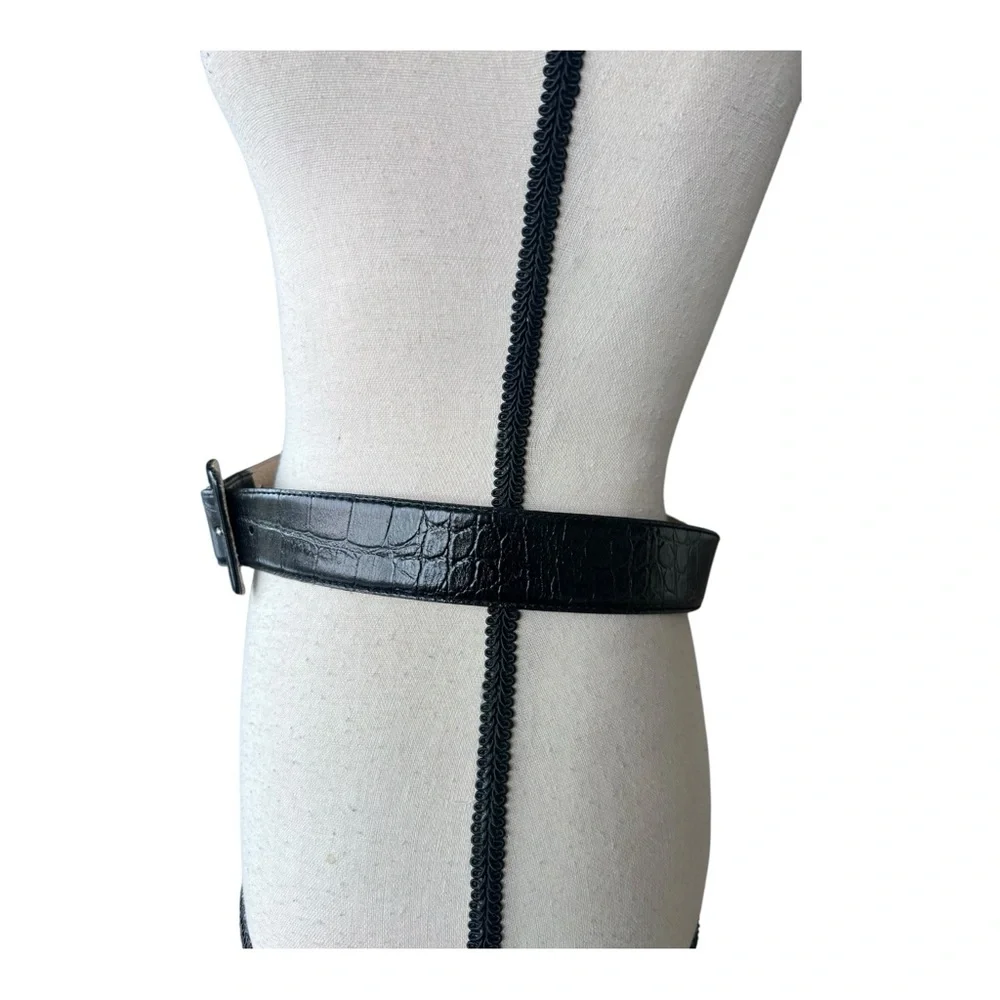 Vintage Black Croc-Patterned Belt Size M